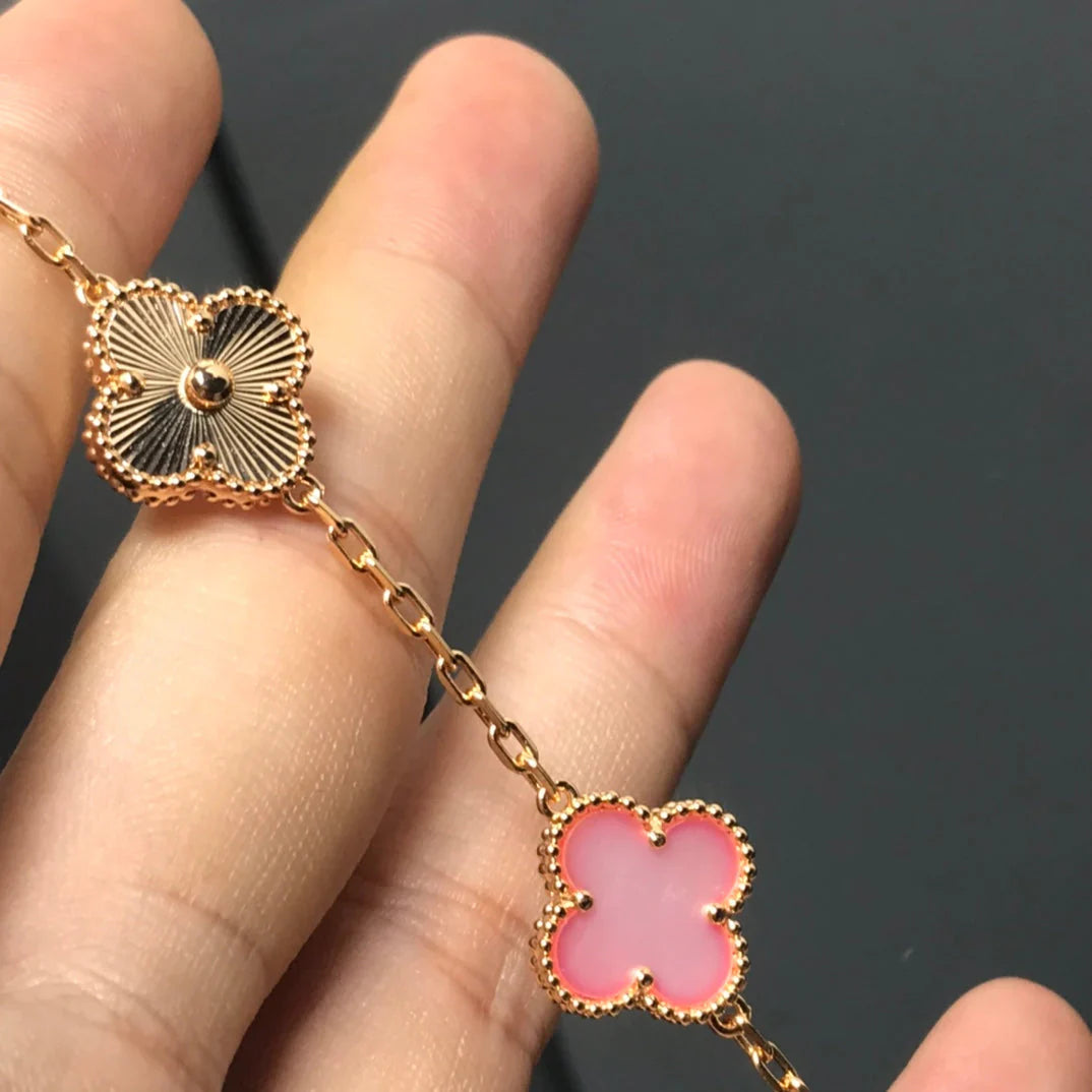 [Raffine] CLOVER 5 MOTIFS ROSA PERLMUTT ARMBAND KOLLEKTION