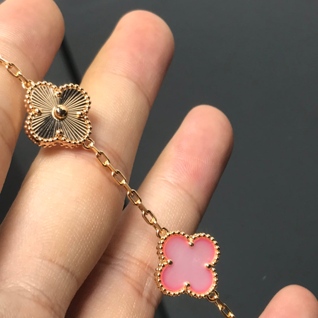 [Raffine]CLOVER BRACELET 5 MOTIF PINK AND PINK GOLD