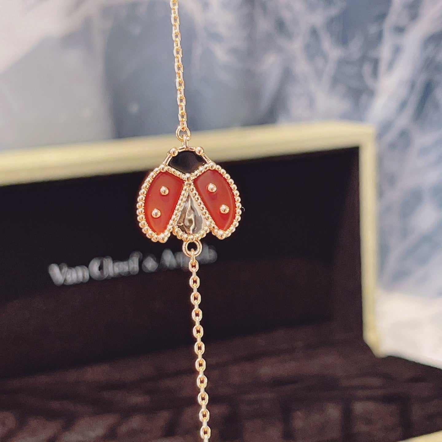 [Raffine]LUCKY SPRING 1 MOTIF PINK GOLD BRACELET
