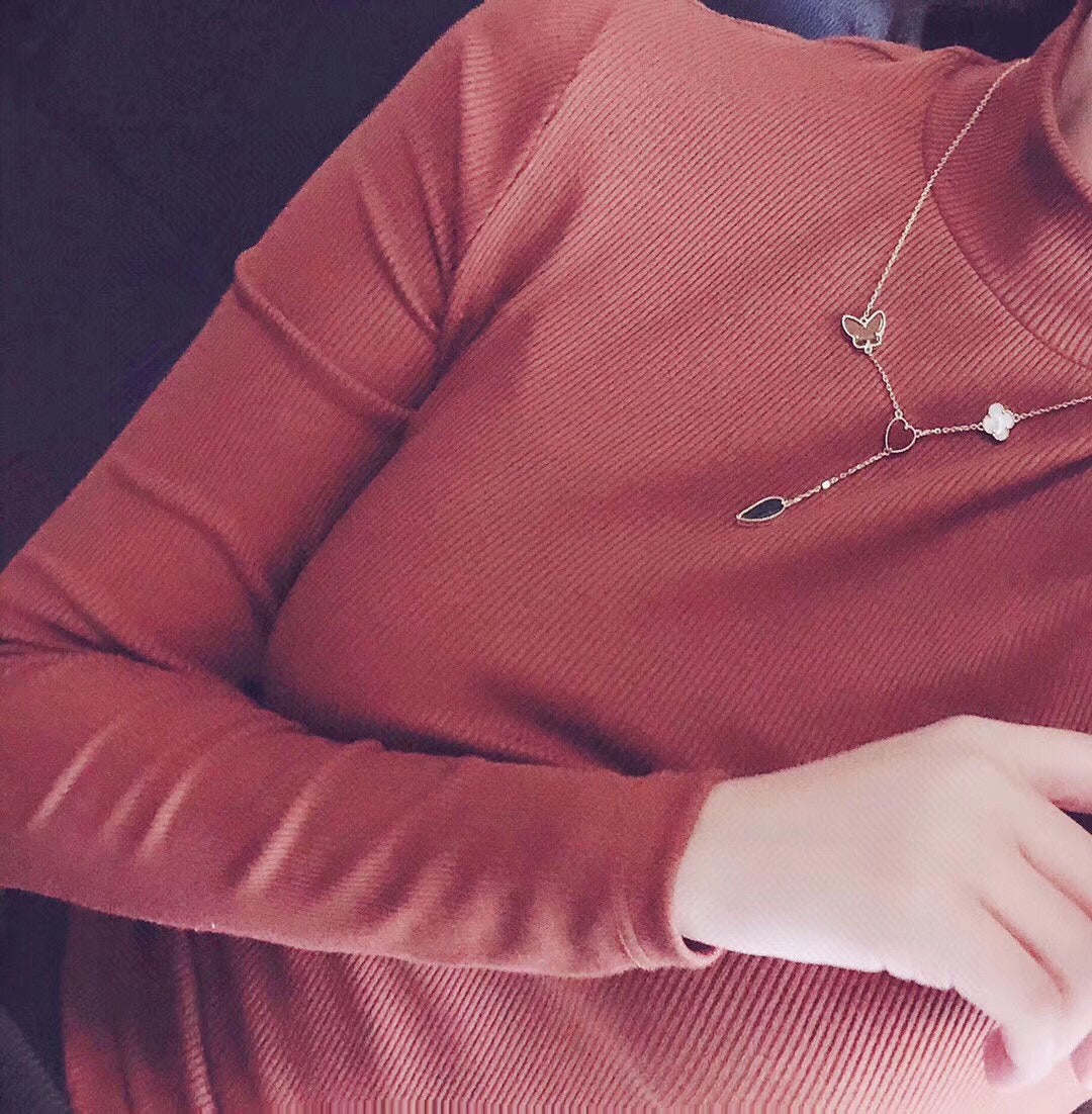 [Raffine] COLLAR DE ORO ROSA CON 4 MOTIVOS LUCKY SPRING