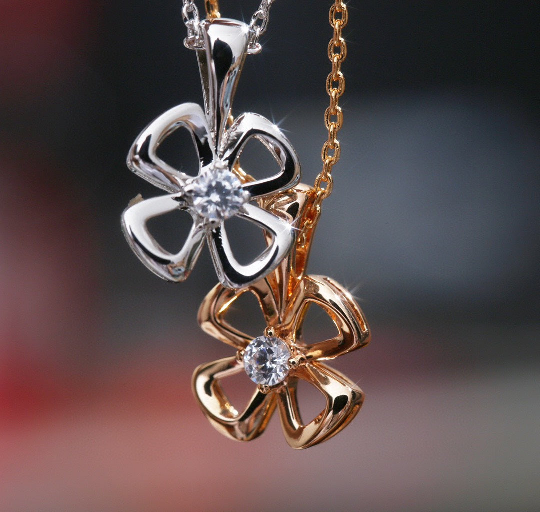 [Raffine]FIOREVER NECKLACE DIAMOND CENTER