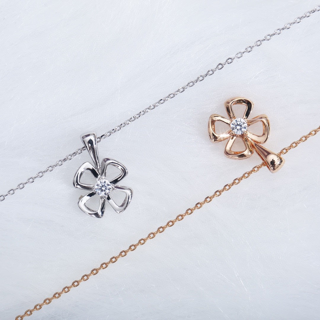 [Raffine]FIOREVER NECKLACE DIAMOND CENTER